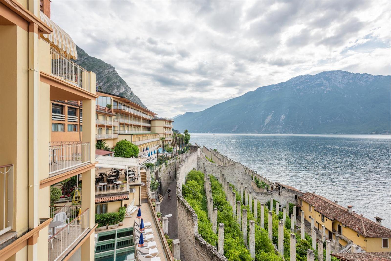 Hotel Splendid Palace Limone sul Garda Εξωτερικό φωτογραφία